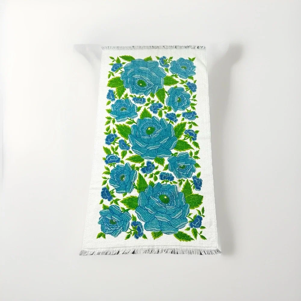 Vintage Fieldcrest Floral Blue Bath Towel 1970s‎ Fringe